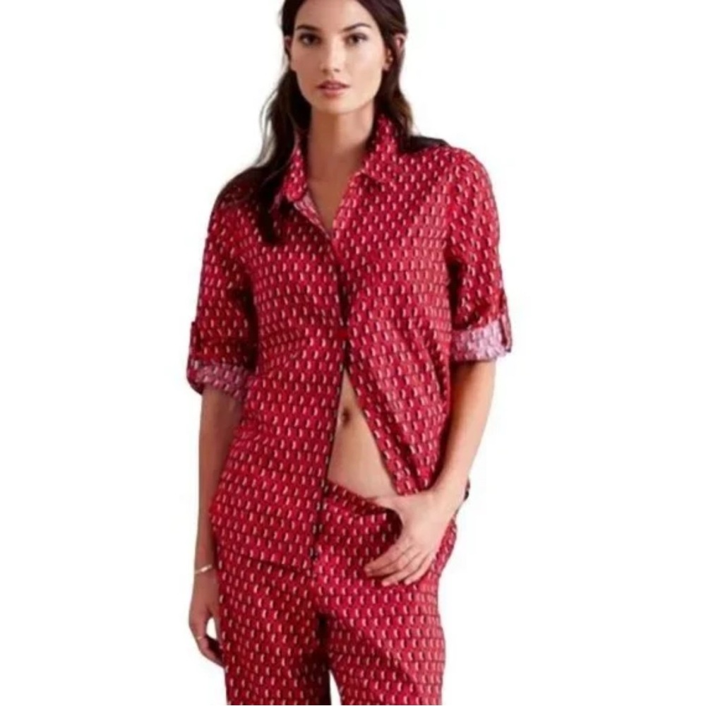 Victoria’s Secret Red Penguin Print Long Sleeve Top and Pants Pajama Set Small